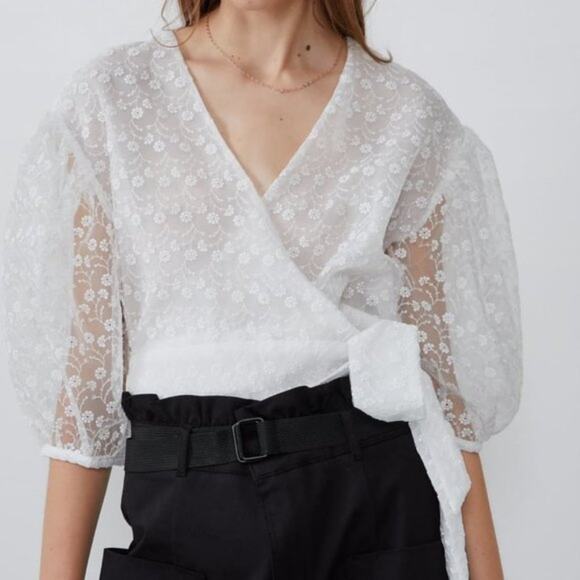 Zara Tops - Zara Floral Eyelet Organza Crop Top Fairy Cottage Coquette Ballet Ethereal White